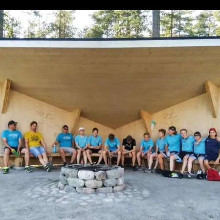 Pinjakoti * Lahti